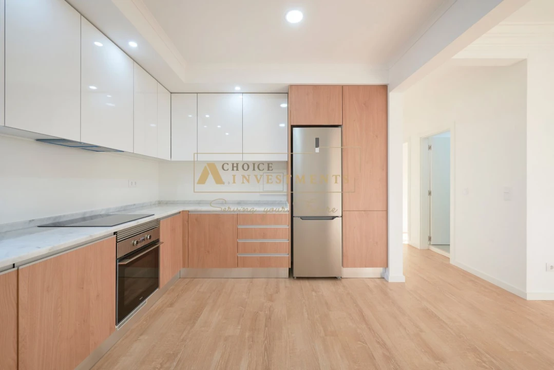 Apartamento T2 para Venda em Algés, Linda-A-Velha e Cruz Quebrada-Dafundo Foto 4