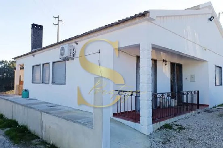 Moradia T3 para Venda em Santa Catarina da Serra e Chainça Foto 2