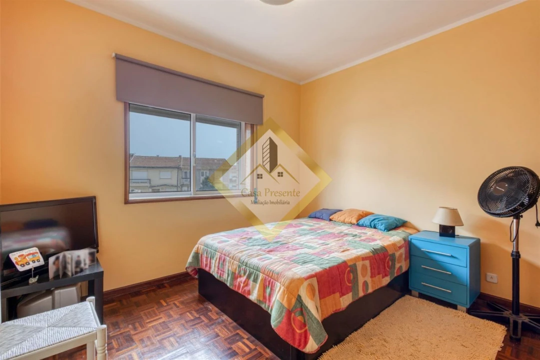 Apartamento T2 para Venda em Rio Tinto Foto 8
