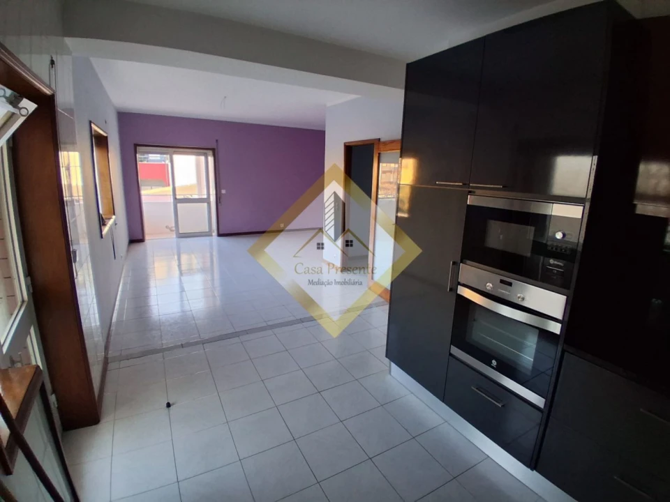 Apartamento T2 para Venda em Rio Tinto Foto 16