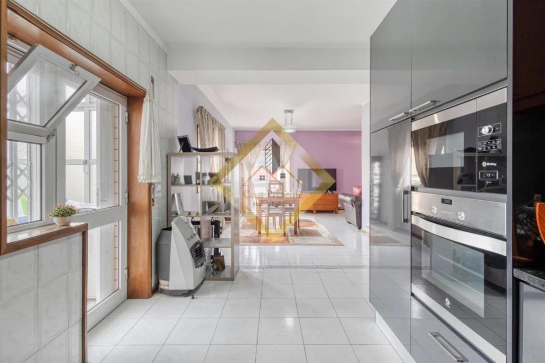 Apartamento T2 para Venda em Rio Tinto Foto 2