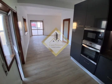 Apartamento T2 para Venda em Rio Tinto