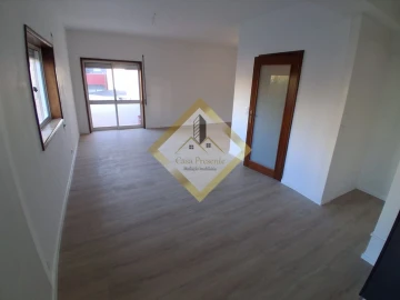 Apartamento T2 para Venda em Rio Tinto