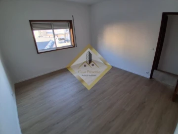 Apartamento T2 para Venda em Rio Tinto