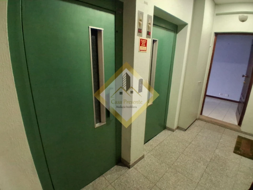 Apartamento T2 para Venda em Rio Tinto Foto 19