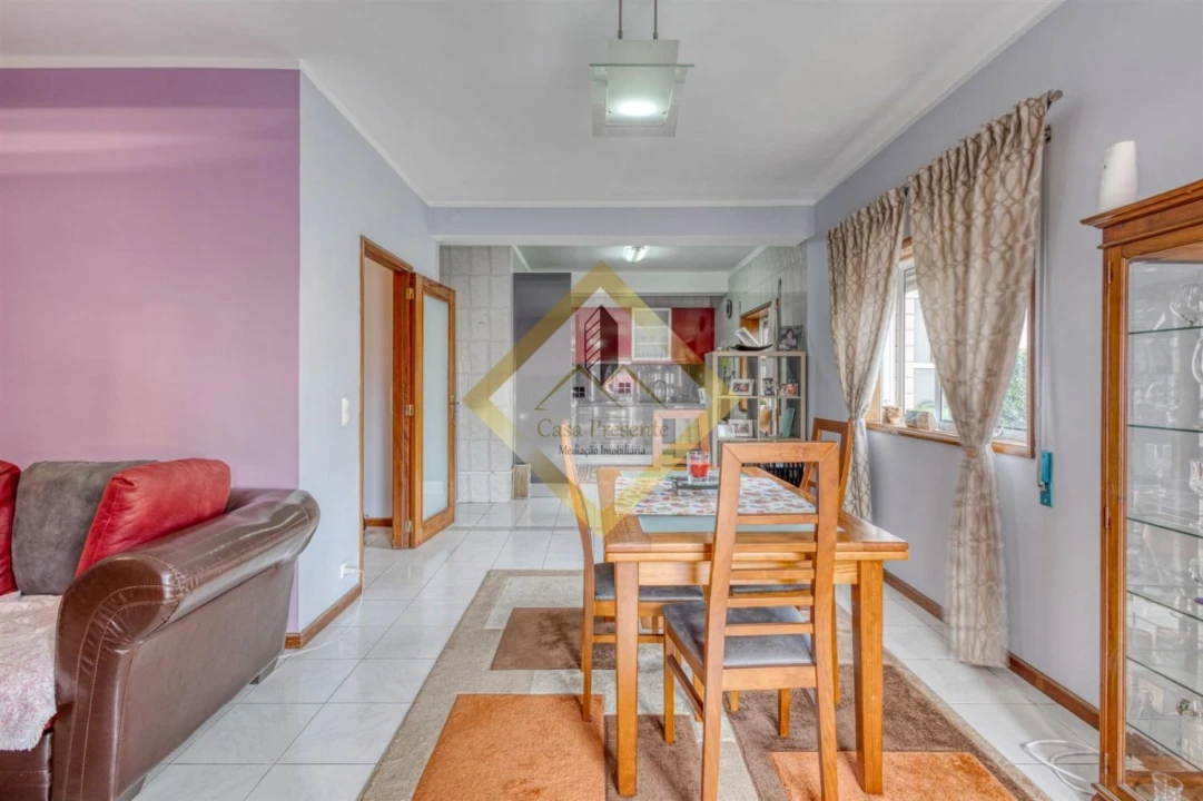 Apartamento T2 para Venda em Rio Tinto Foto 4