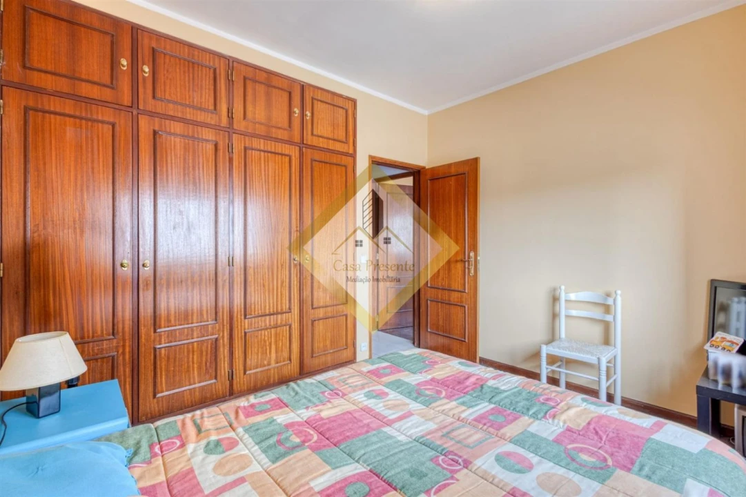 Apartamento T2 para Venda em Rio Tinto Foto 9