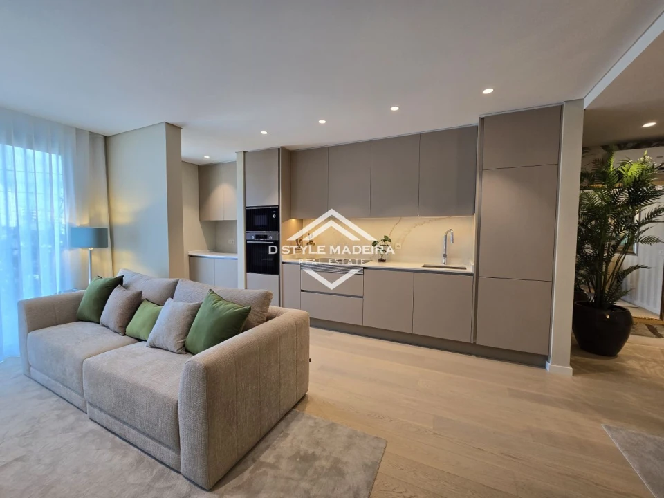 Apartamento T2 para Venda em São Martinho Foto 4