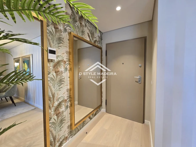 Apartamento T2 para Venda em São Martinho Foto 1