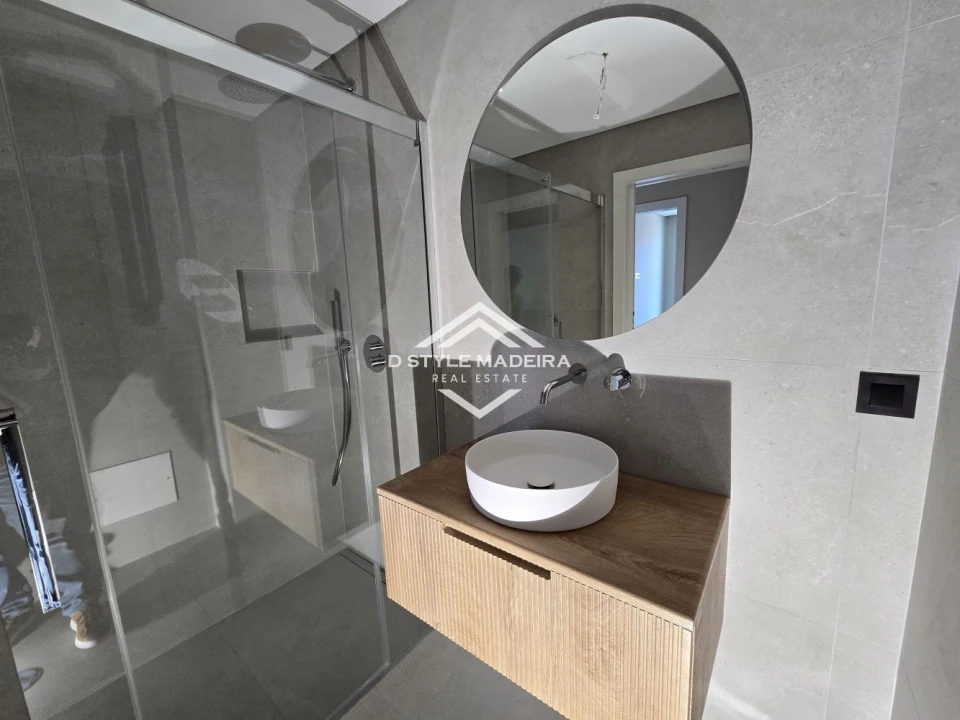 Apartamento T2 para Venda em São Martinho Foto 21