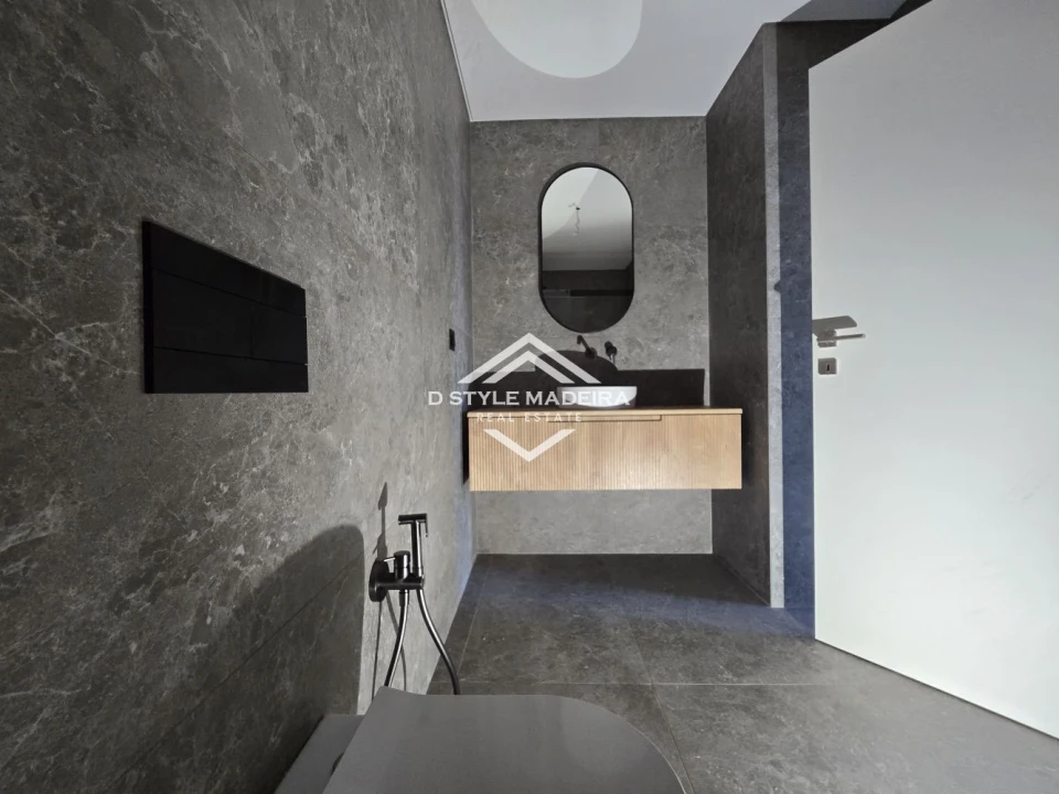 Apartamento T2 para Venda em São Martinho Foto 33