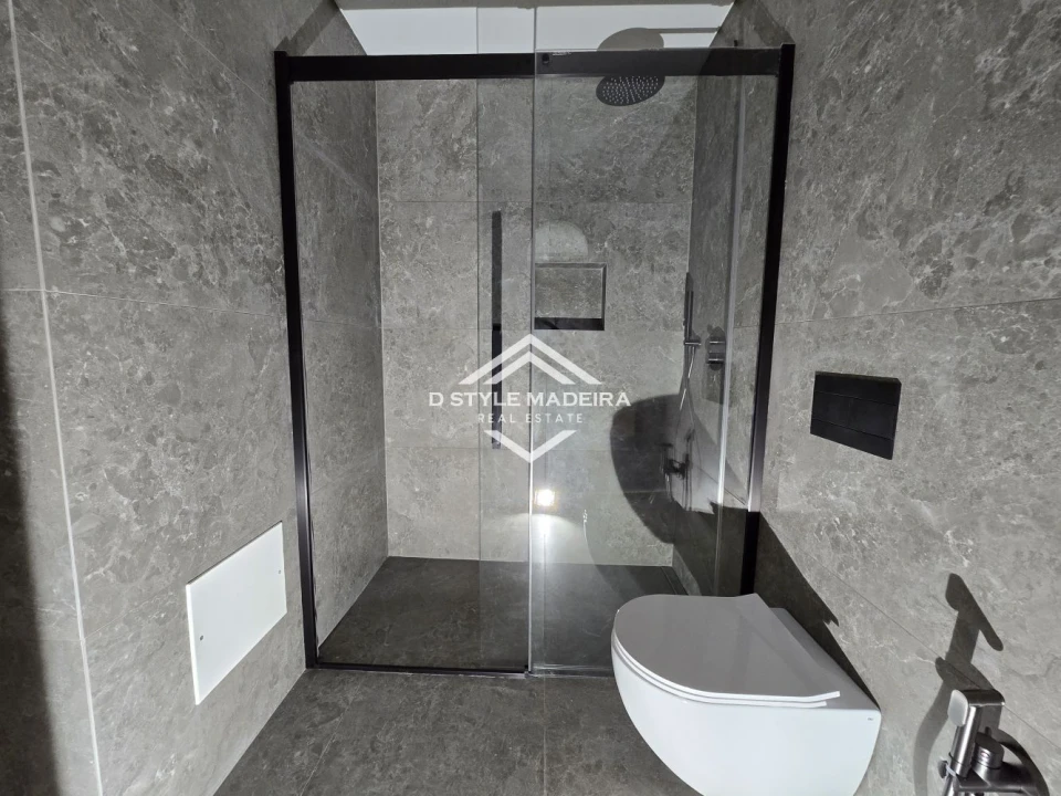 Apartamento T2 para Venda em São Martinho Foto 31