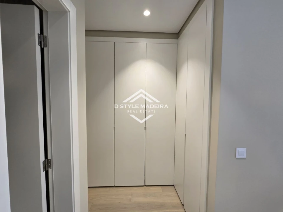 Apartamento T2 para Venda em São Martinho Foto 13