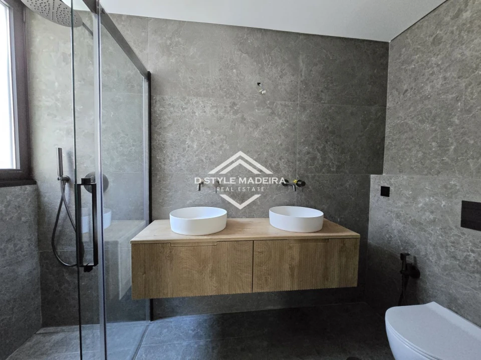 Apartamento T2 para Venda em São Martinho Foto 13