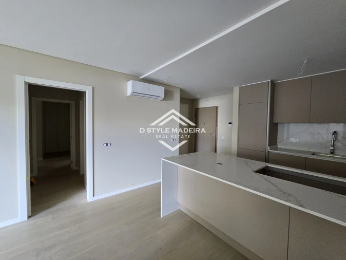 Apartamento T2 para Venda em São Martinho Foto 4