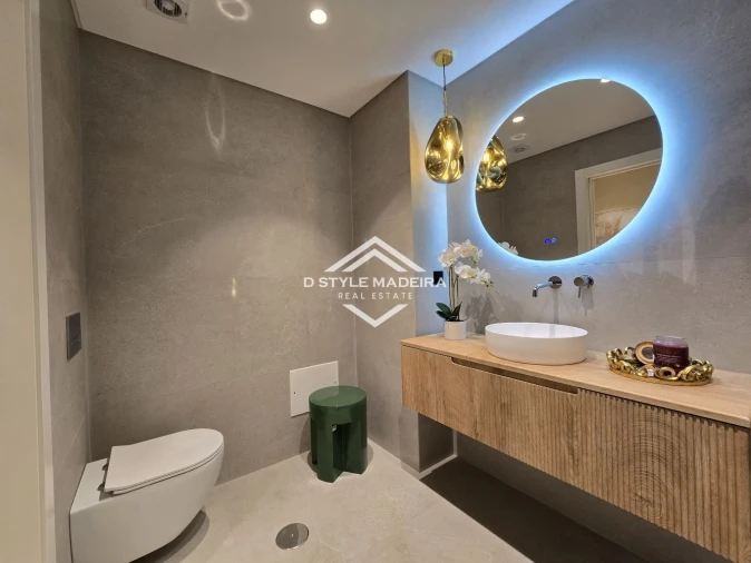 Apartamento T2 para Venda em São Martinho Foto 33