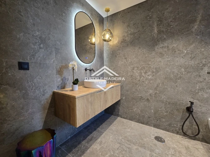 Apartamento T2 para Venda em São Martinho Foto 38