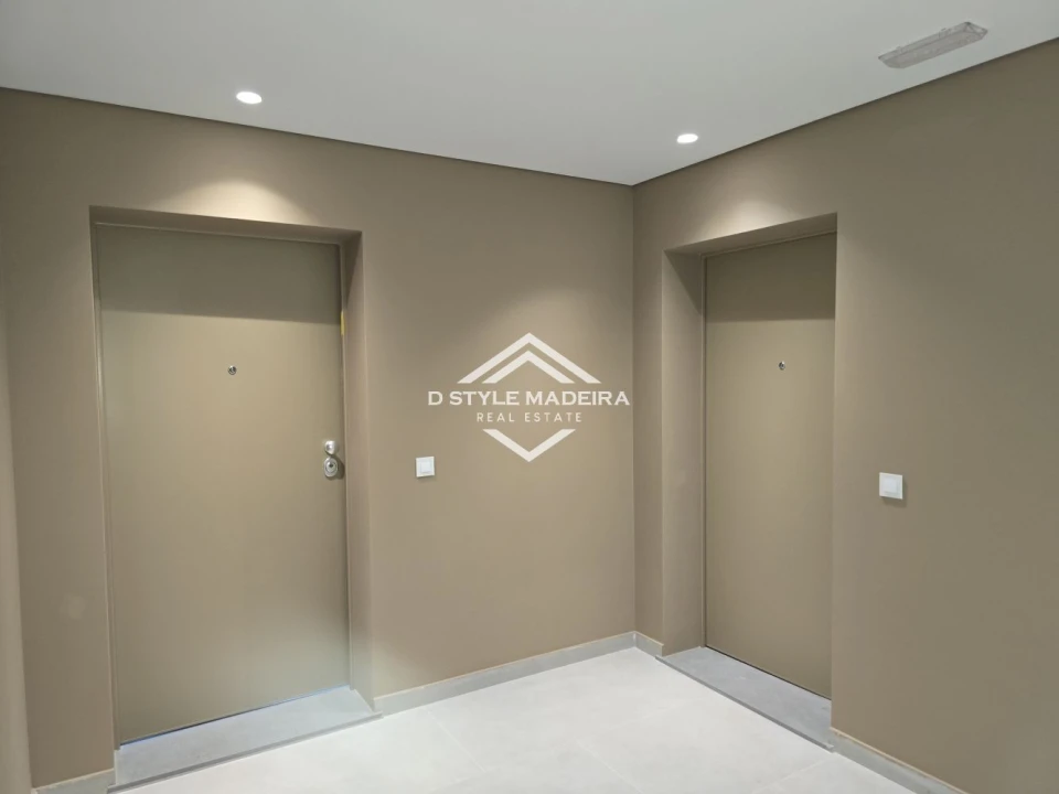 Apartamento T2 para Venda em São Martinho Foto 14