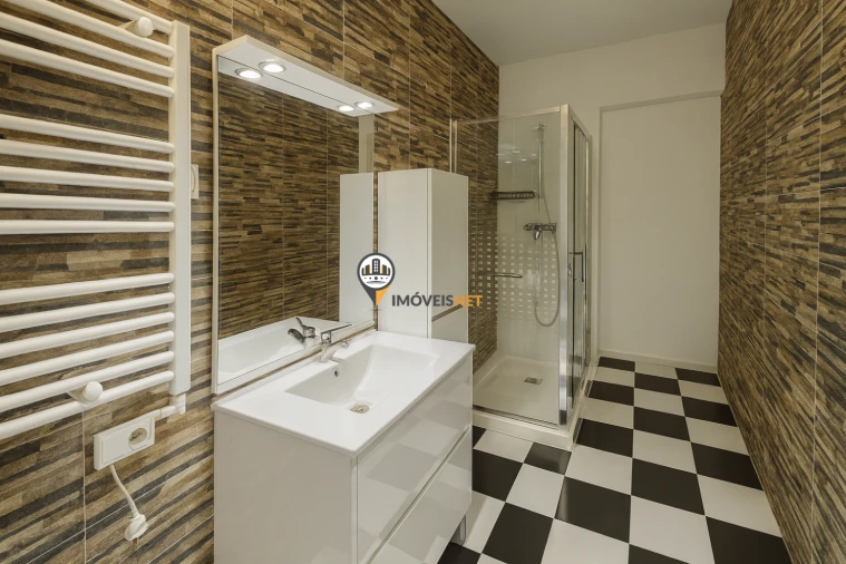 Apartamento T2 para Venda em Castelo Branco Foto 3