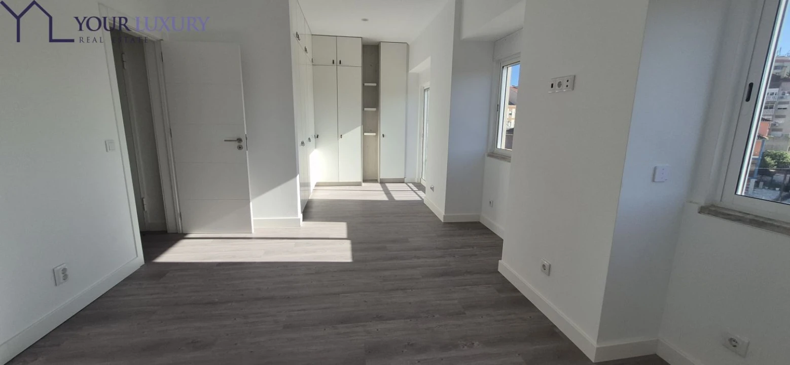 Apartamento T2 para Venda em Ramada e Caneças Foto 34
