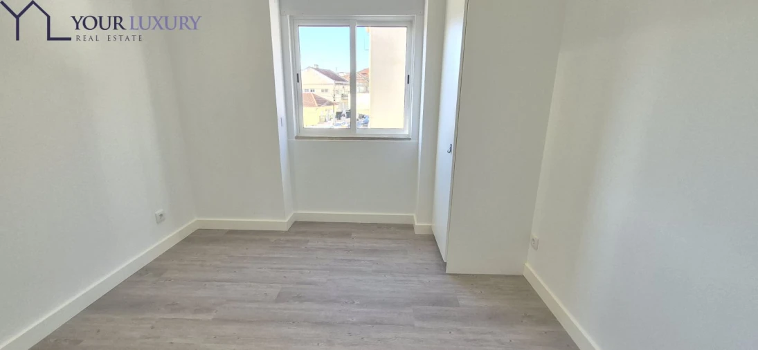 Apartamento T2 para Venda em Ramada e Caneças Foto 31