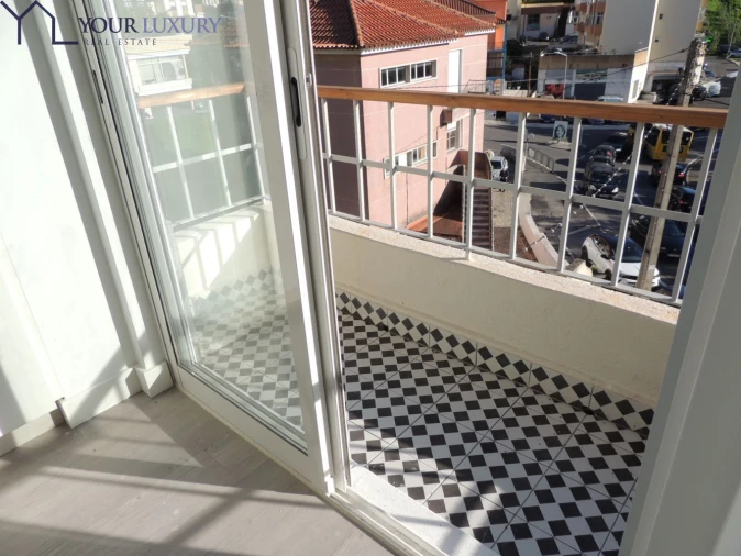 Apartamento T2 para Venda em Ramada e Caneças Foto 33