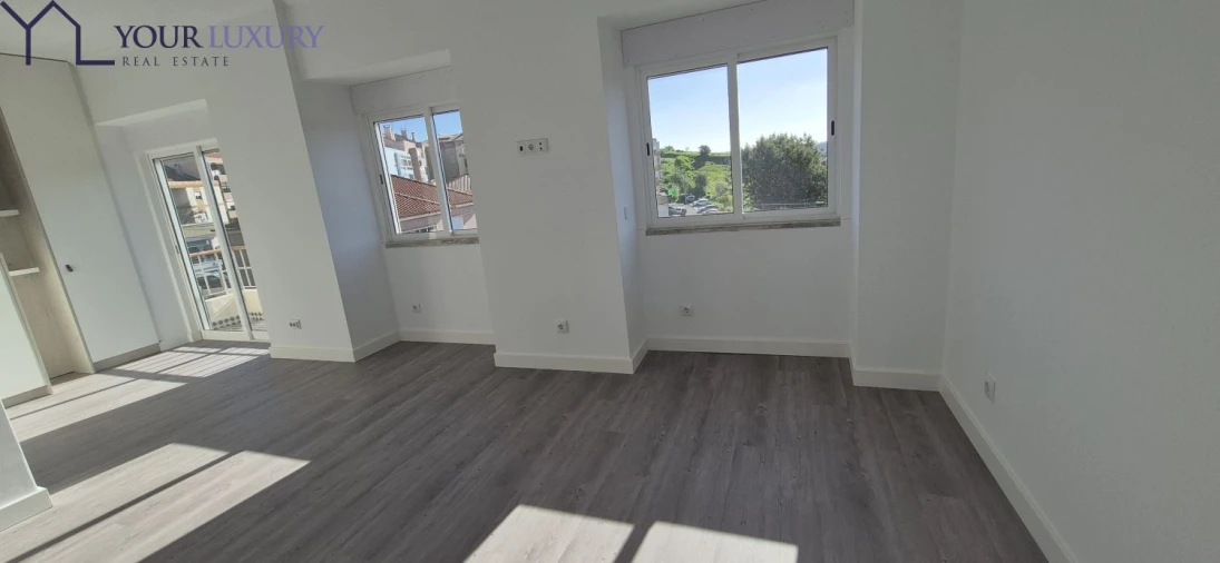 Apartamento T2 para Venda em Ramada e Caneças Foto 36