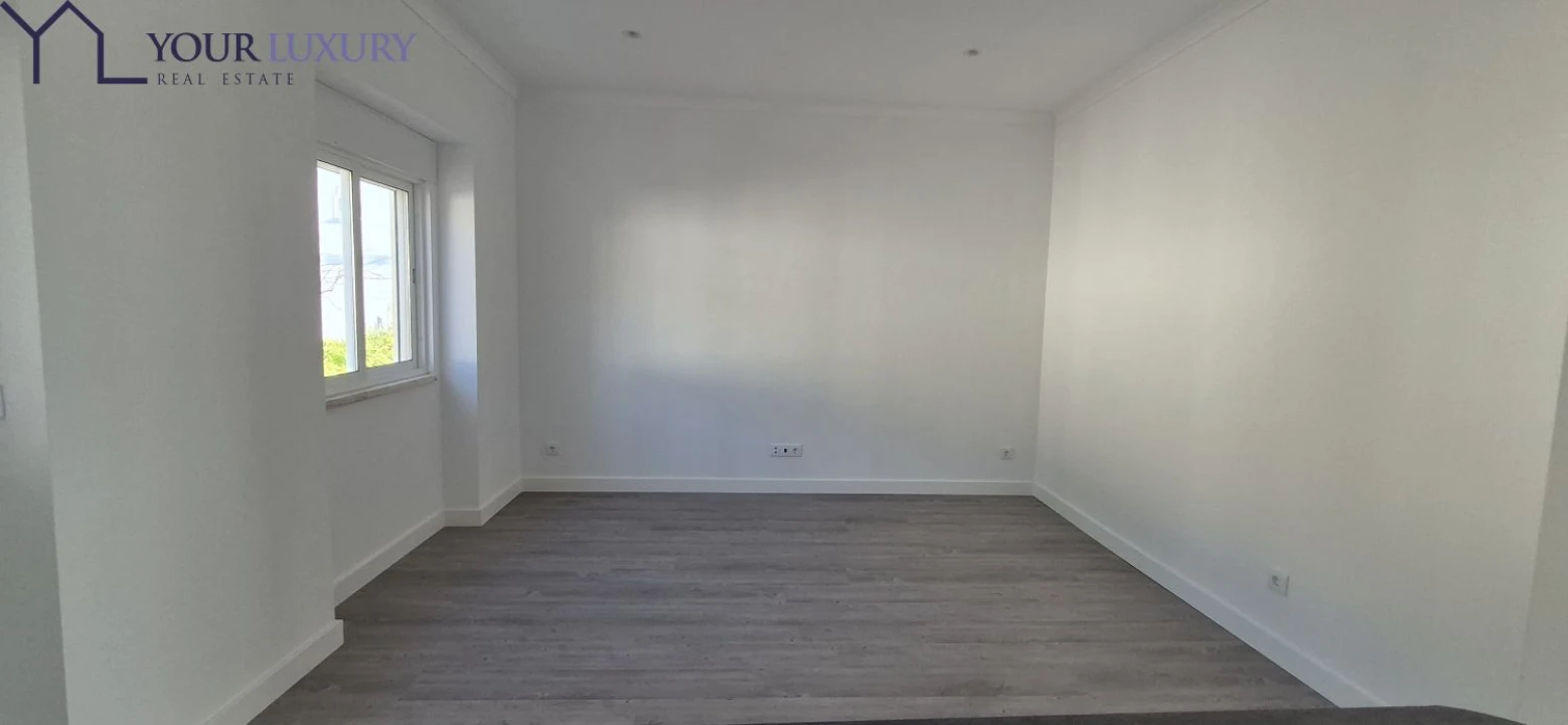 Apartamento T2 para Venda em Ramada e Caneças Foto 5