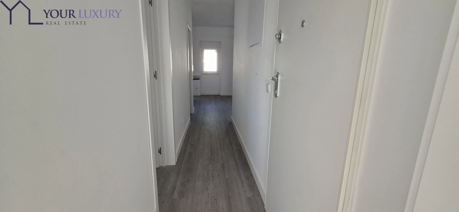 Apartamento T2 para Venda em Ramada e Caneças Foto 41
