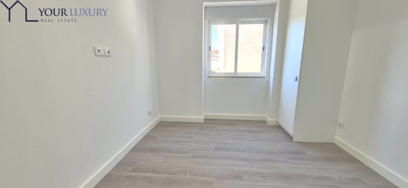 Apartamento T2 para Venda em Ramada e Caneças Foto 27