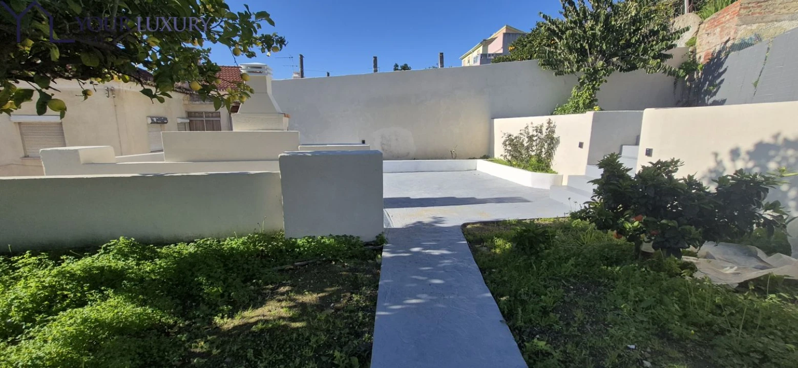 Apartamento T2 para Venda em Ramada e Caneças Foto 17