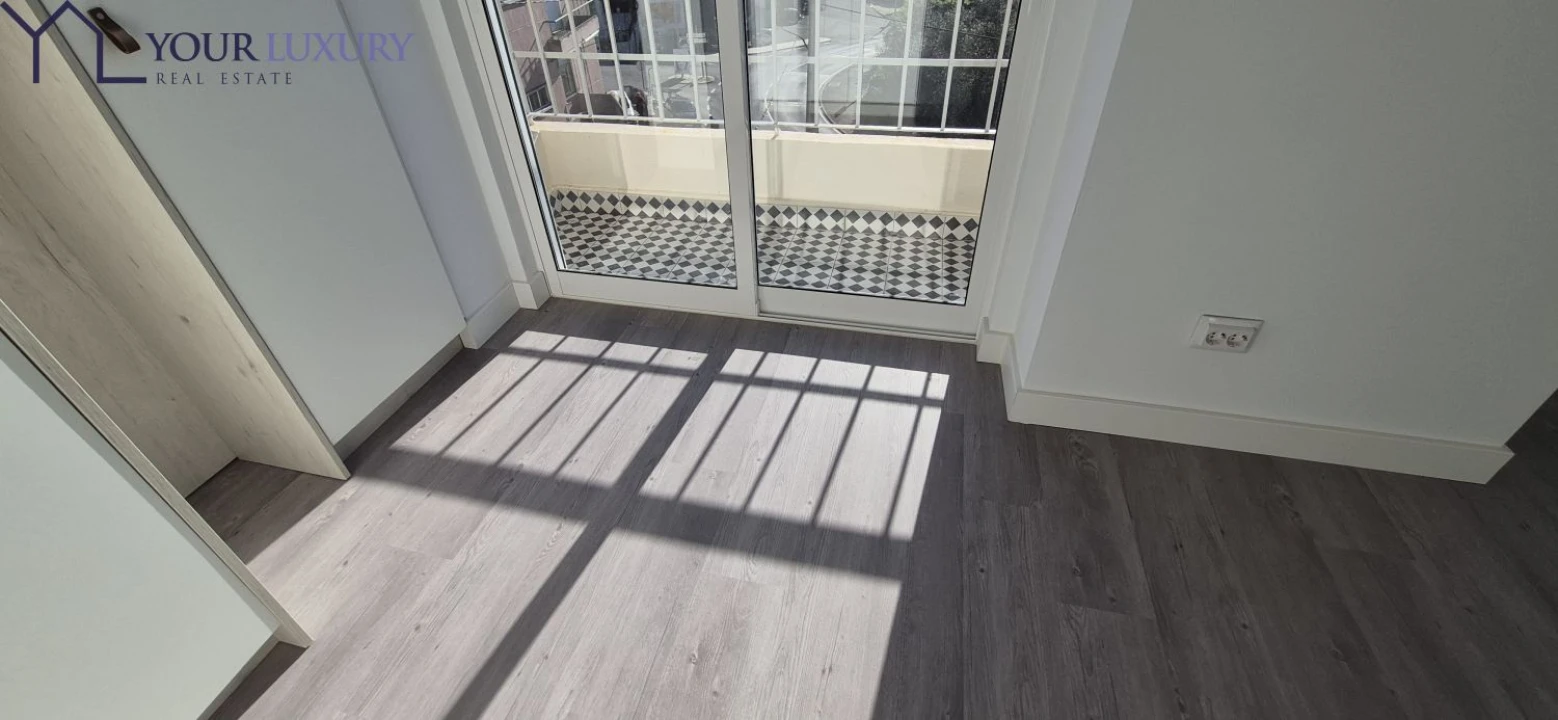 Apartamento T2 para Venda em Ramada e Caneças Foto 39