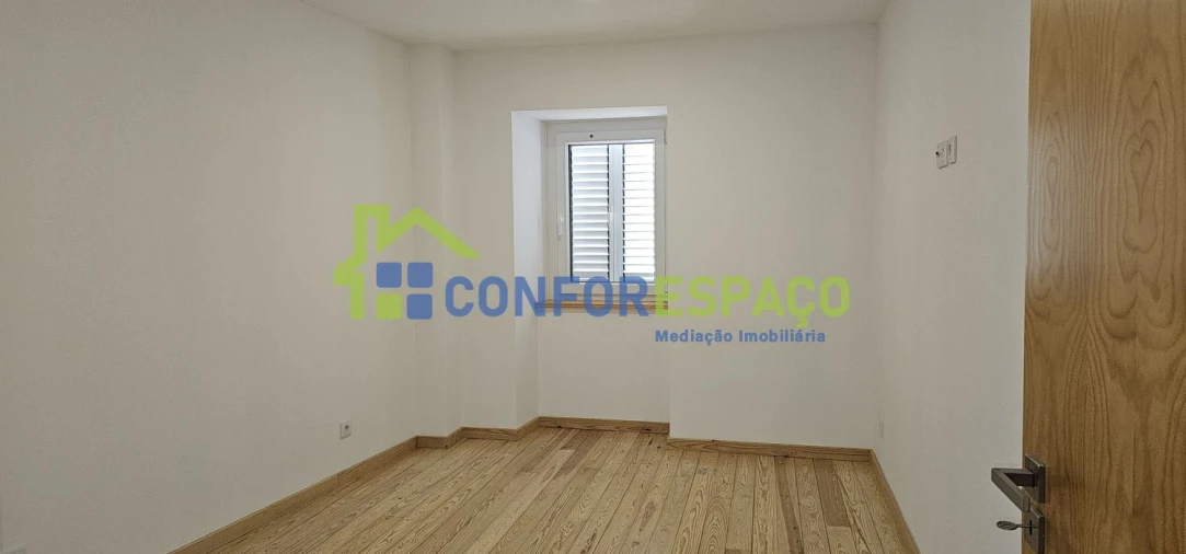 Moradia T3 para Venda em Vila Velha de Rodão Foto 12