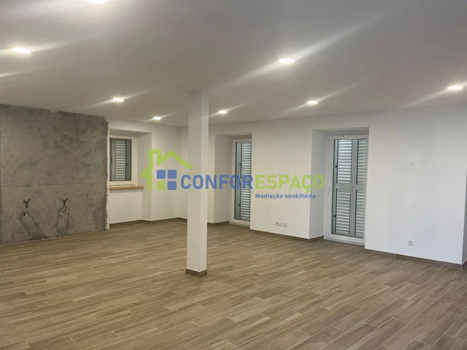 Moradia T3 para Venda em Vila Velha de Rodão Foto 3