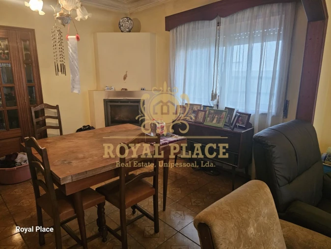 Moradia T3 para Venda em Sanguedo Foto 1