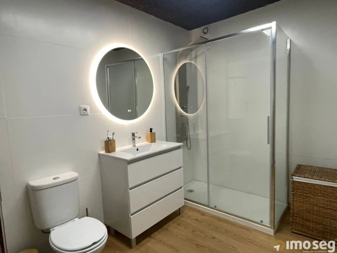 Moradia T1 para Venda em São Tomé de Negrelos Foto 6