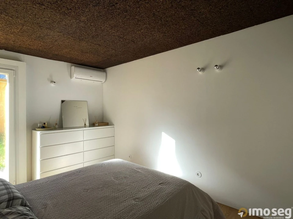 Moradia T1 para Venda em São Tomé de Negrelos Foto 8