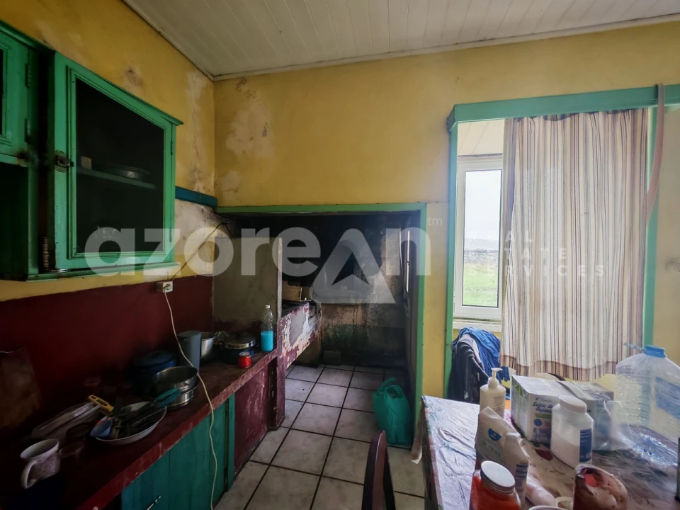 Moradia T3 para Venda em Fenais da Luz Foto 15