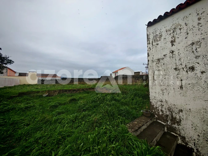 Moradia T3 para Venda em Fenais da Luz Foto 9