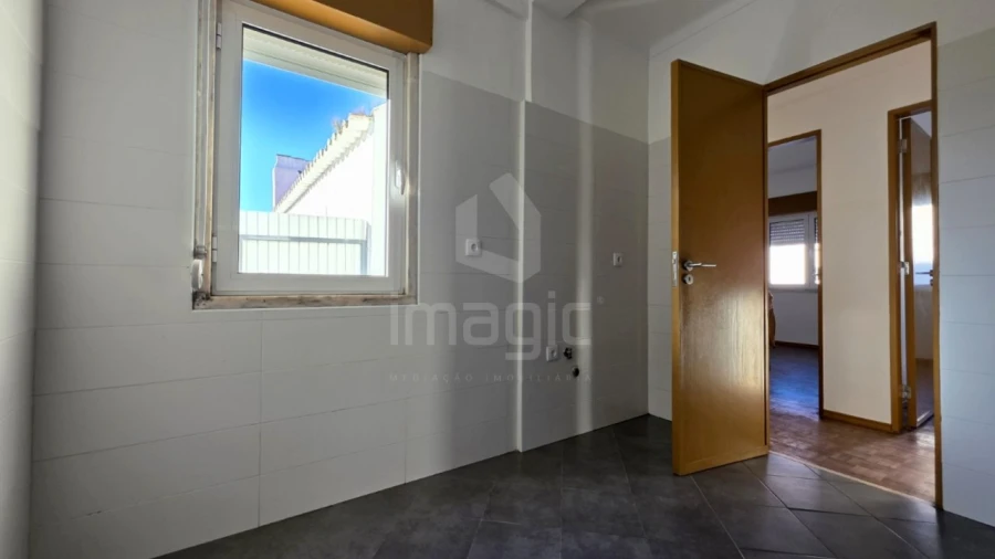 Apartamento T1 para Venda em Enxara do Bispo, Gradil e Vila Franca do Rosário Foto 2