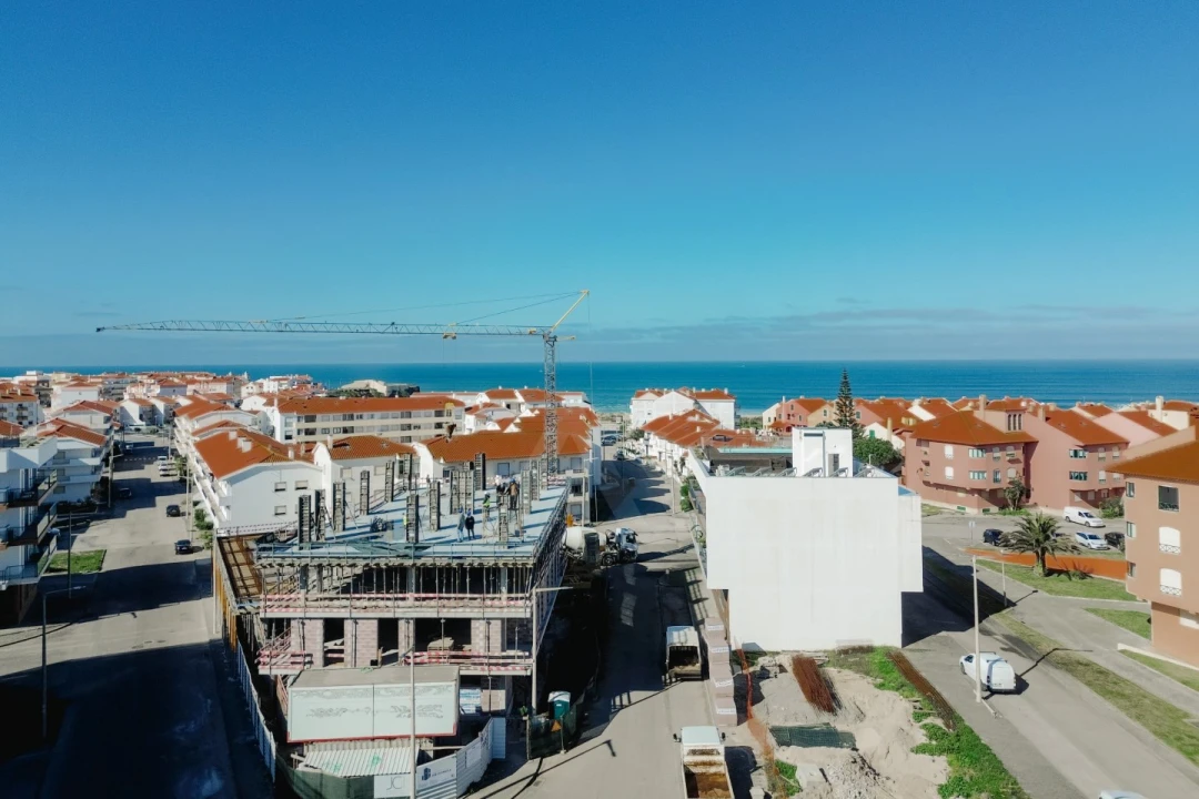 Apartamento T3 para Venda em Atouguia da Baleia Foto 17