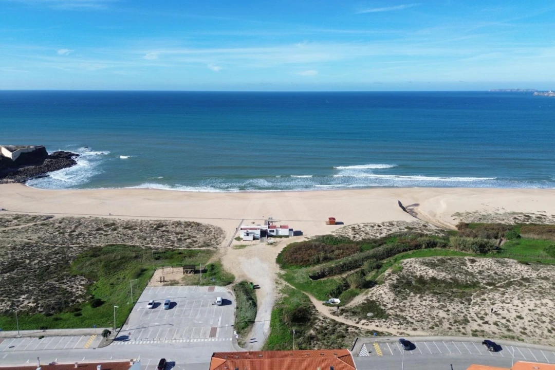 Apartamento T3 para Venda em Atouguia da Baleia Foto 25
