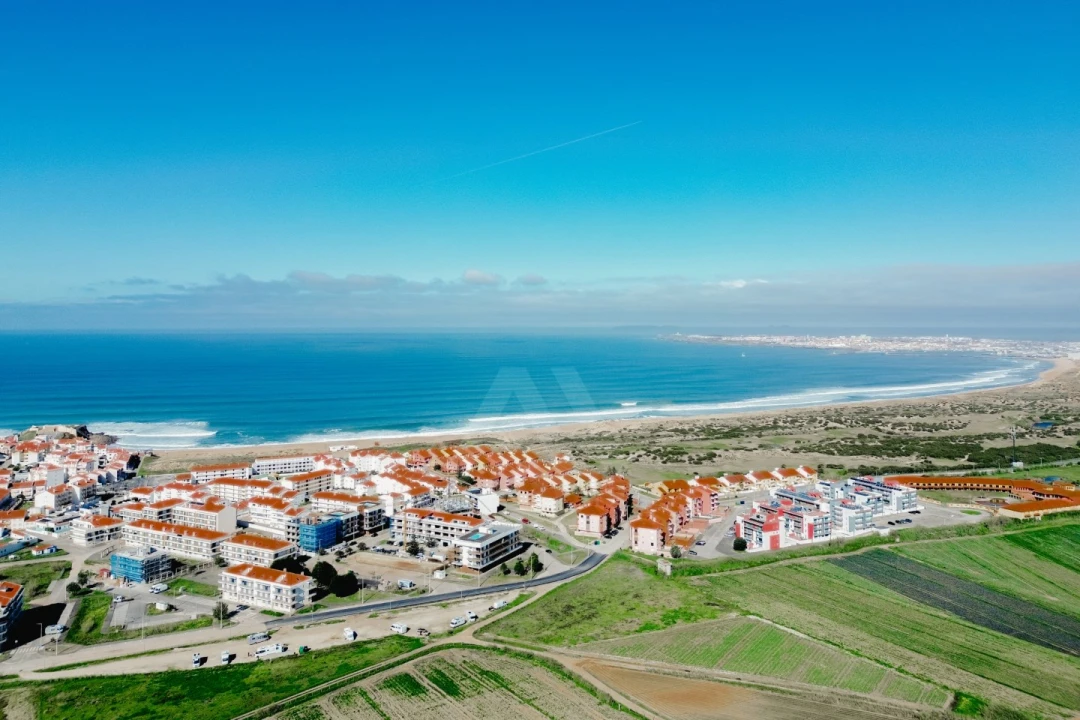 Apartamento T3 para Venda em Atouguia da Baleia Foto 15