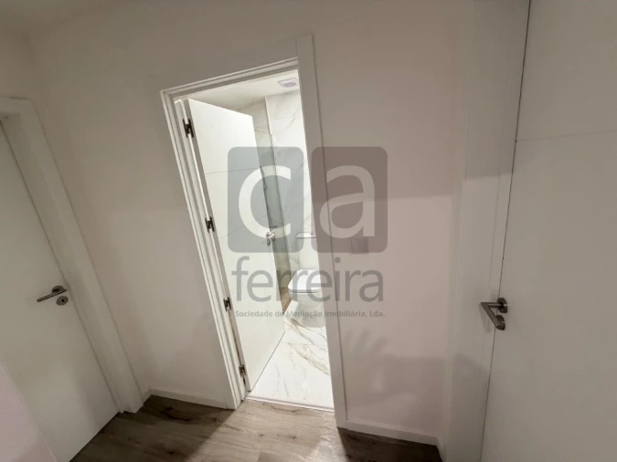 Apartamento T2 para Venda em Barreiro e Lavradio Foto 4