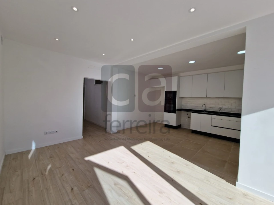 Moradia T2 para Venda em Benfica do Ribatejo Foto 10