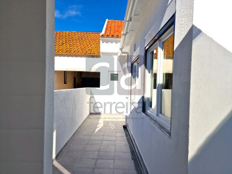 Moradia T2 para Venda em Benfica do Ribatejo Foto 29