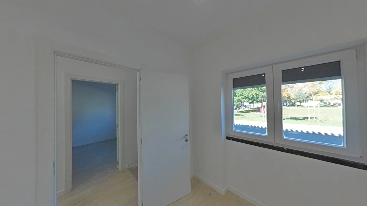 Moradia T2 para Venda em Benfica do Ribatejo Foto 41