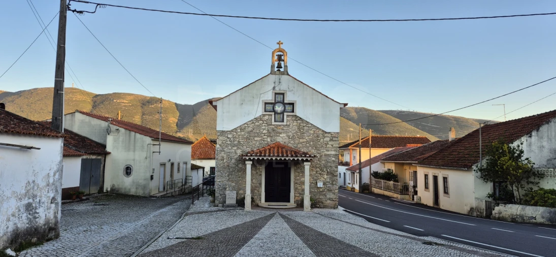 Moradia T2 para Arrendamento em Aljubarrota Foto 2