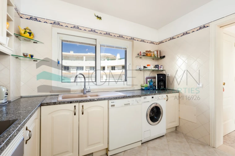 Apartamento T3 para Venda em Porches Foto 11