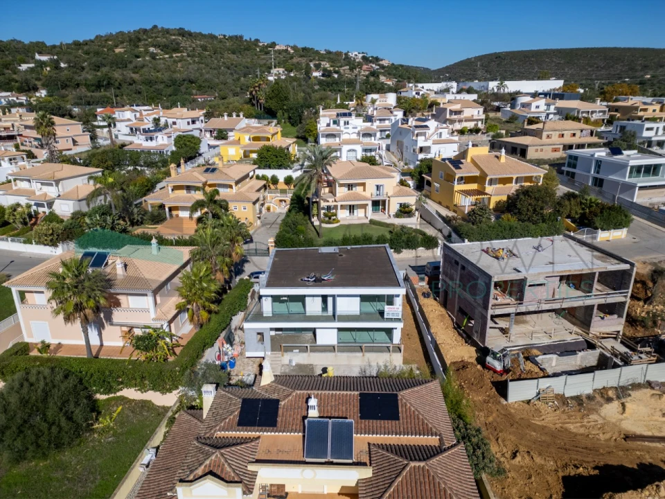 Moradia T4 para Venda em Loule (São Clemente) Foto 31